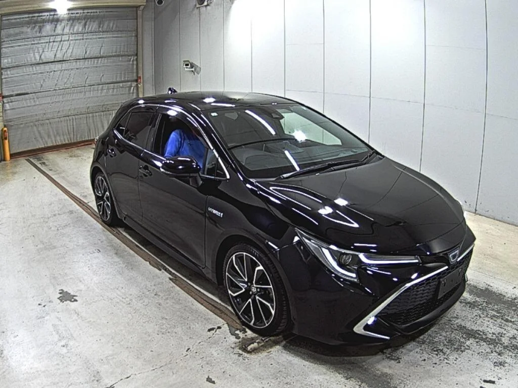 Toyota Corolla Sport ZWE211H 2019